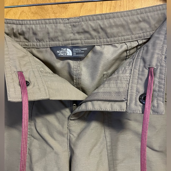 The North Face Women’s Quick Dry Hiking Pants Beige Size 10 - Picture 5 of 15